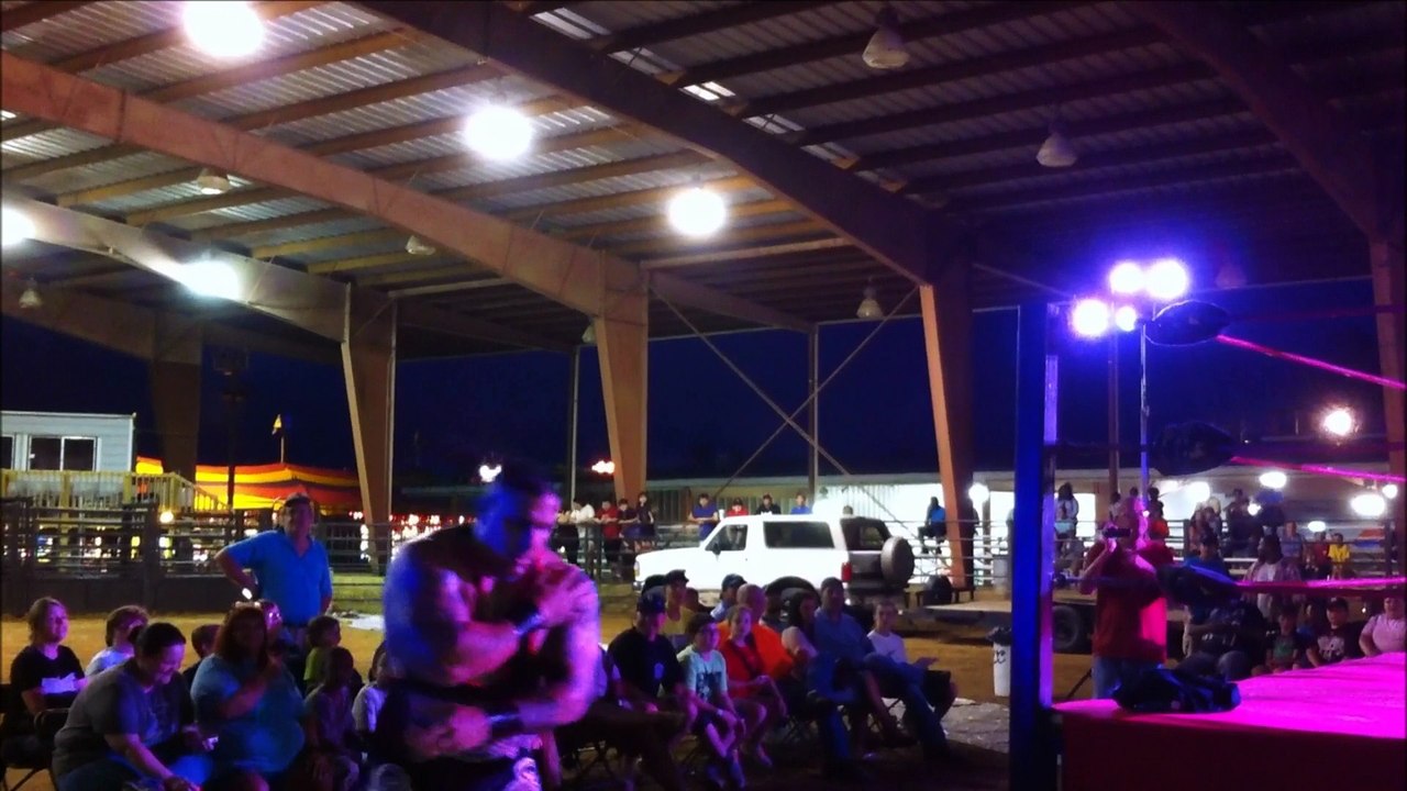 Franco D'Angelo vs. Moonshine Mantell - NWA Bayou Independent Wrestling