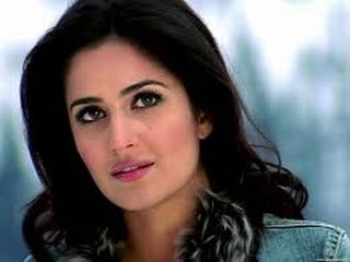 Katrina Kaif’s painful walk down memory lane in Kashmir! - BT