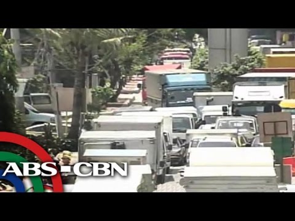 Magallanes Interchange clogs up