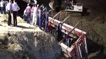 Baraj İnşaatındaki Göçük - Toprak Altındaki İşçinin Cesedine Ulaşıldı
