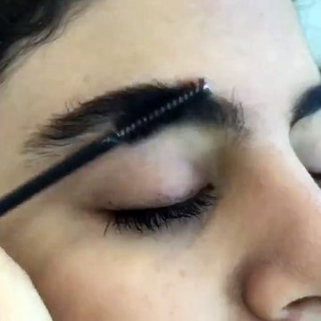 how to make eye brows beautiful.