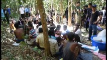 تجارة تهريب البشر في تايلاند -Thailand's human trafficking trade - BBC News