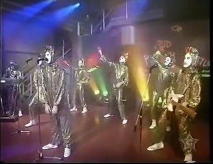 TISM on Full Frontal, performing Garbage
