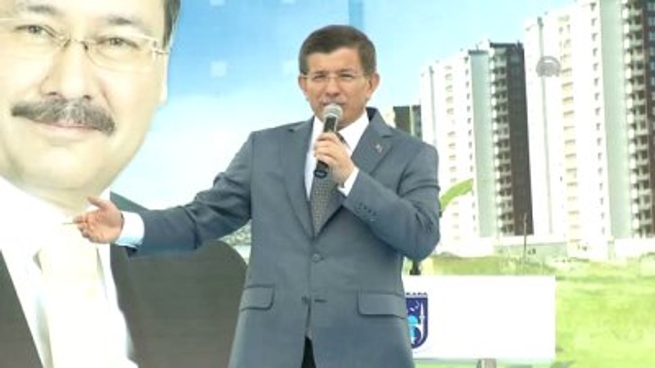 Davutoğlu: "Ankara'nın Her Köşesinde AK Parti Vardır, AK Parti Hizmeti Vardır"