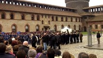 Giuramento dei cadetti dei carabinieri nel castello sforzesco di Milano