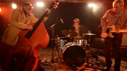 Hot Chickens - Lesdain Rock,Belgique 22 mai 2015 " Motorcycle girl " VIDEO 2/2