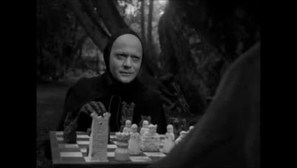 За шахматной доской гроссмейстер Сегаль и нет никаких тайн