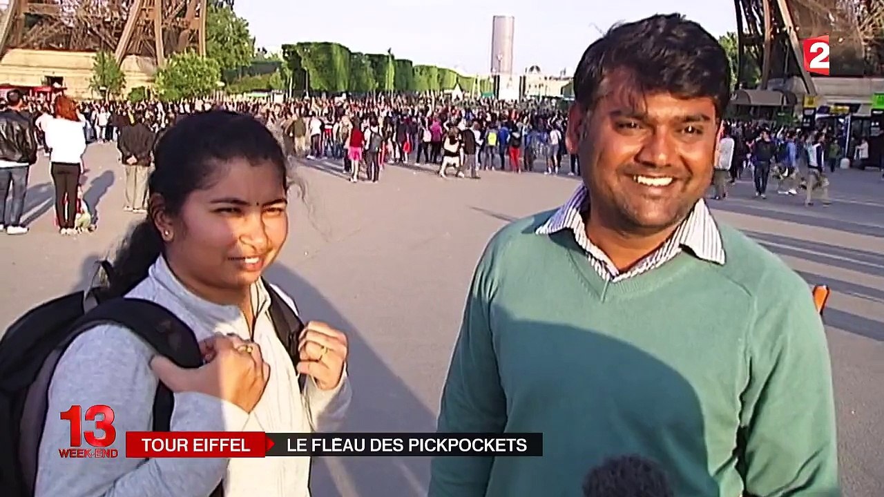 La tour Eiffel, cible des pickpockets