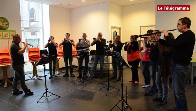 Art Rock. Les répétitions du bagad de Saint-Brieuc