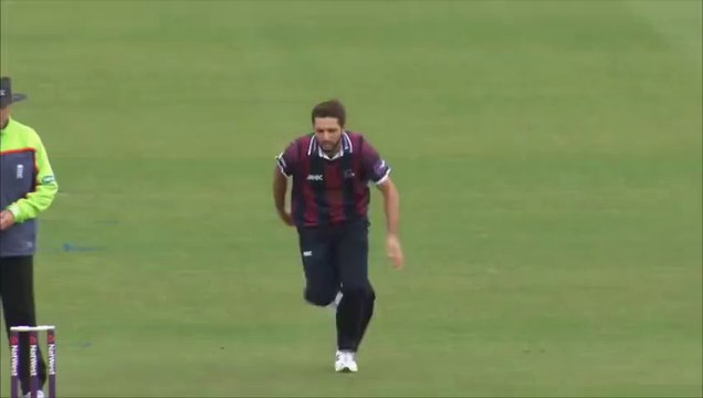 Shahid Afridi Got 2 Wickets In Durham Jets v Northants Steelbacks T20 2015