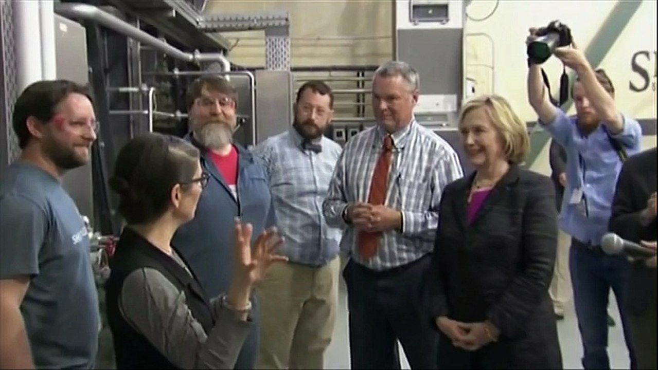 Etats-Unis : le département d'Etat rend publics des emails controversés de Hillary Clinton