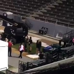 Ross lynch and Courtney eaton kissing at Wango Tango 2015