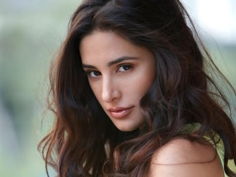 Nargis Fakhri Depressed After Breakup With Uday Chopra? - BT