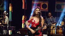 Lia Sophia - Ai Menina / Guitarrada / Amor de Promoção - Terruá Pará 2012