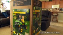 John Deere Gator - Peg Perego Unboxing and Assembly