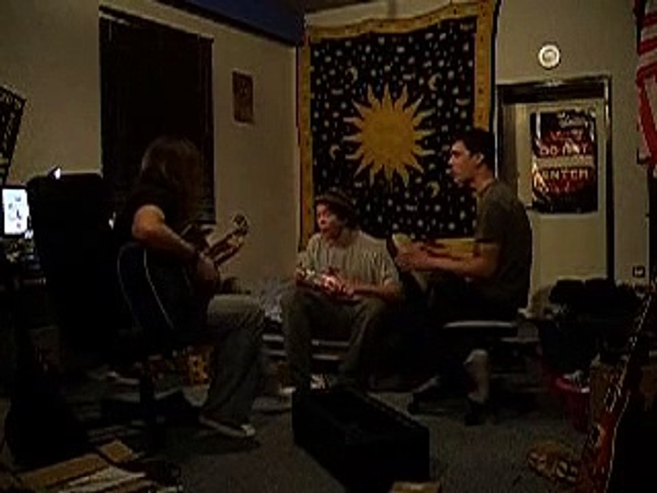 Tune 1/2 Step Down To Get The Guns n' Roses Sound - Song 1
