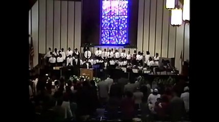 Dr. M.L. Curry - "Alter Call Turns Into Praise Break"