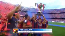 Xavi Lifts the 2014-2015 La Liga Trophy for Barcelona - Celebrations
