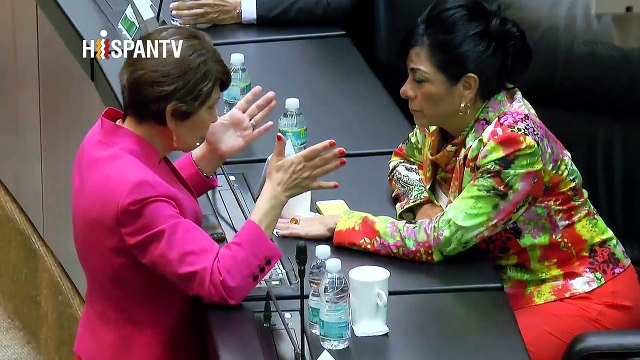 Senadores mexicanos detienen discusión de reforma energética