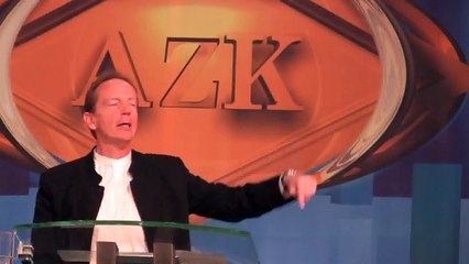 Bernhard Schaub auf der AZK uber Holocaust Dogma Tabu