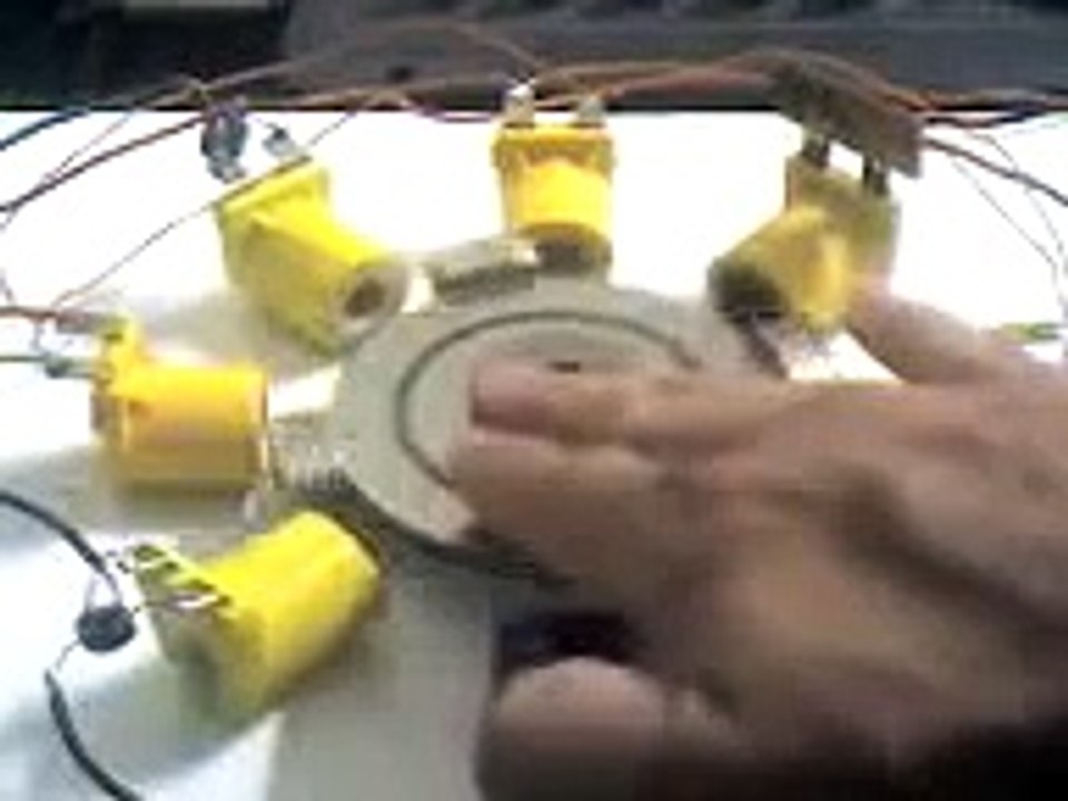 free energy bedini+edulousab 8 coil 24V / 0,007A / RPM 943