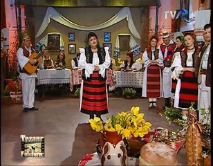 Angela Buciu - Mult ma-ntreaba frunza vara