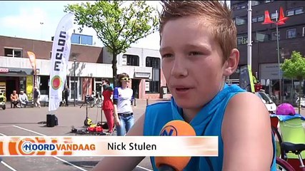 Wie kan er het langzaamst fietsen? - RTV Noord