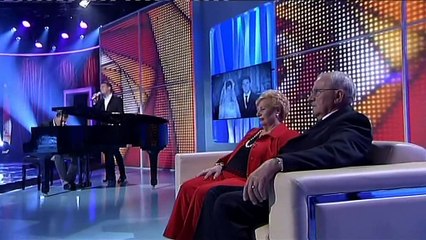 Raúl En Bamboleo TVGA ( Amanecí En Tus Brazos - voz y piano - ) 23.05.2015