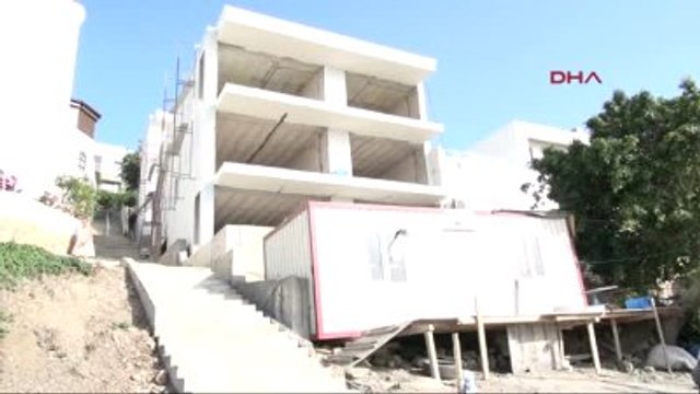 Muğla - Bodrum'da İnşaat İskelesi Çöktü: 5 İşçi Yaralandı