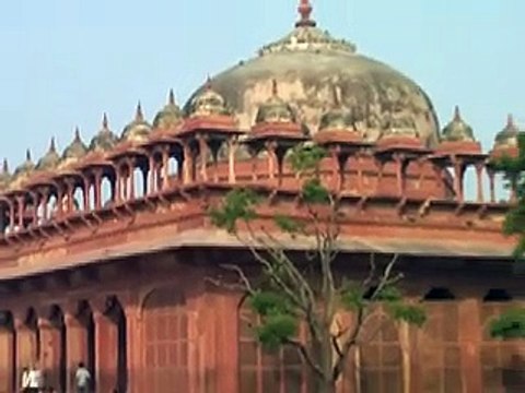 Travel India-Mosque of Fatehpur Sikri and Dargah Of Sheikh Salim Chisti