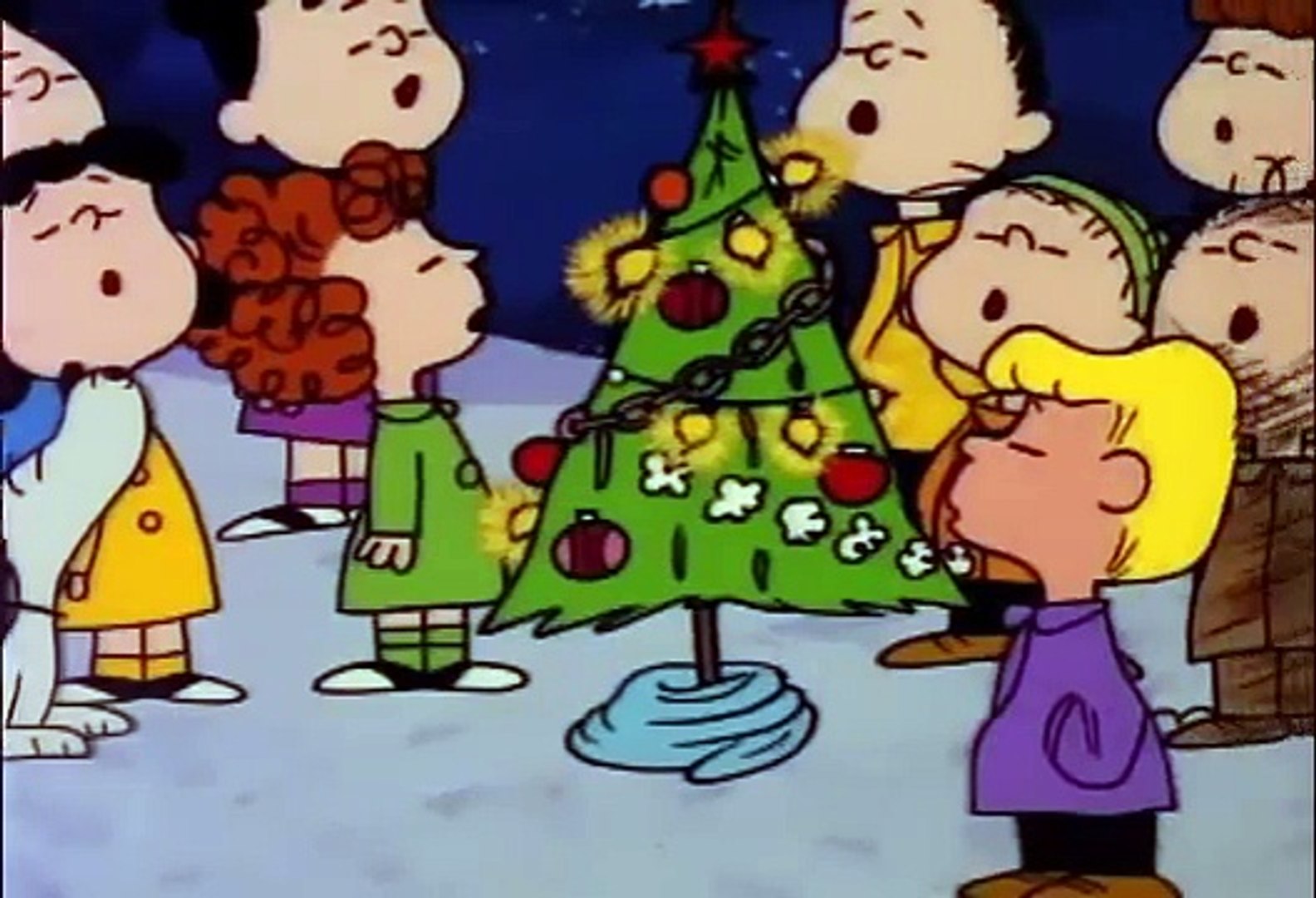 ⁣Charlie Brown Christmas