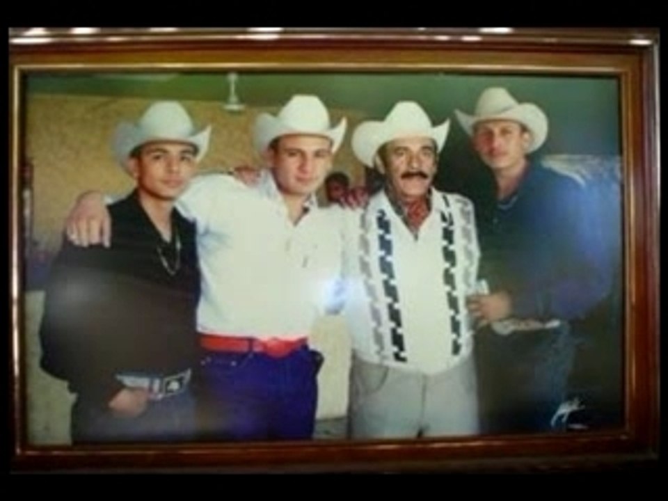 A mis enemigos
