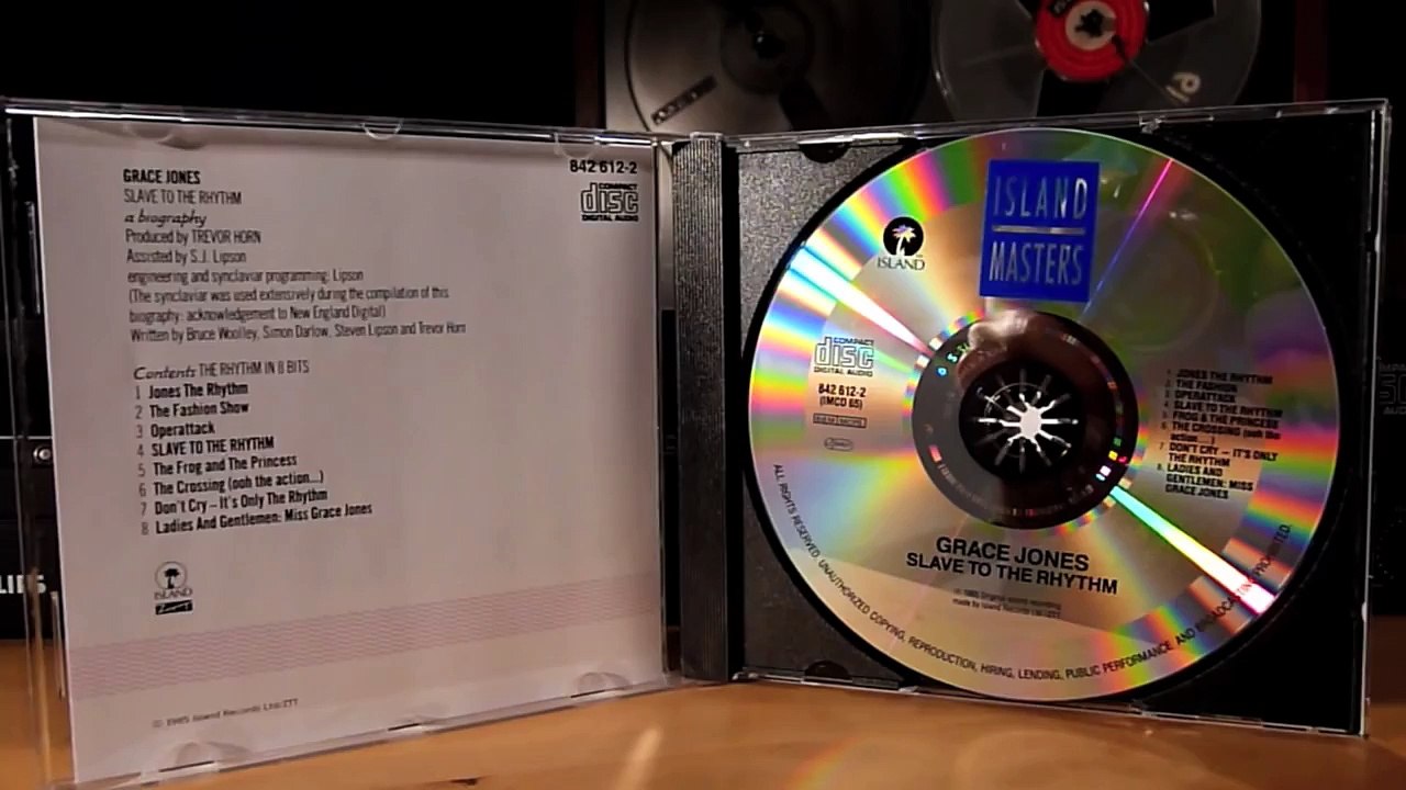 1985 Philips CD Player CD650 plays Grace Jones - Slave to the Rhythm