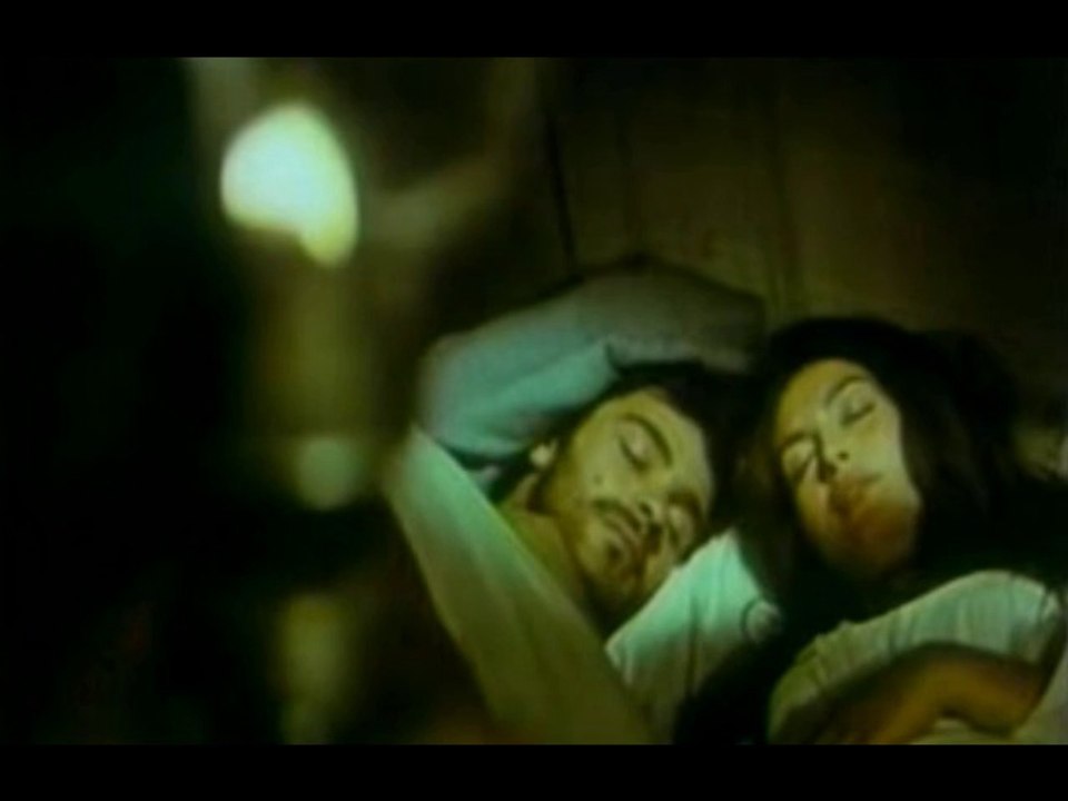 Hasretinle Yandı Gönlüm - Edip Akbayram (Kadir İnanır & Türkan Şoray)