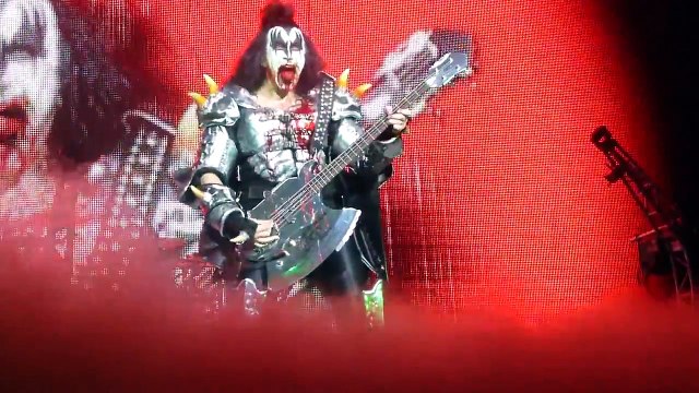 KISS - Gene Simmons Bass Solo/God Of Thunder Saskatoon 2013