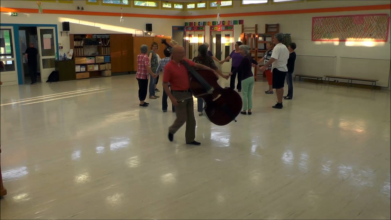 folkpourtous540 danse de l'ours 22/05/15