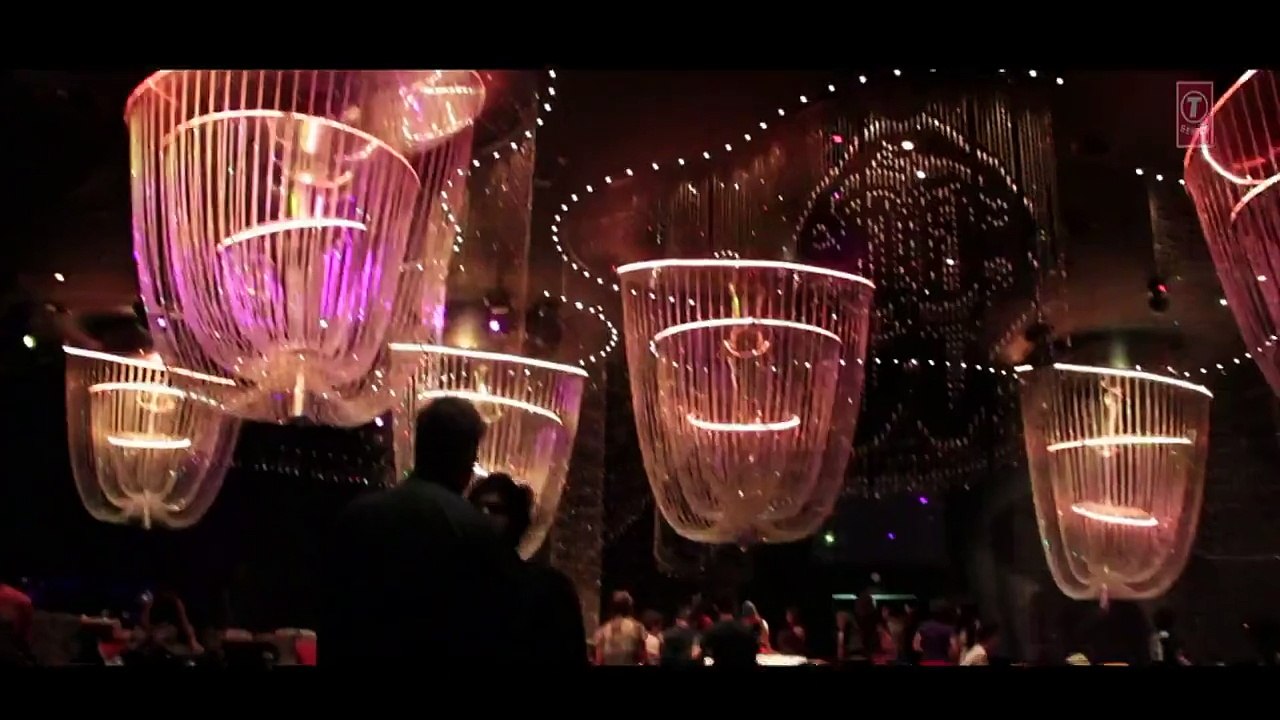 Birthday Bash HD Video Song Teaser - Yo Yo Honey Singh - Dilliwaali Zaalim Girlfriend [2015]