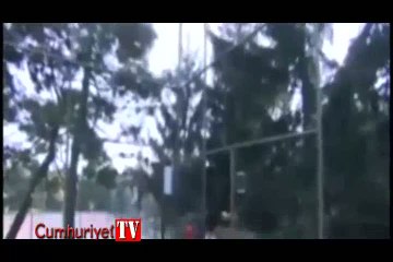 Nazlı Ilıcak kaleye geçti