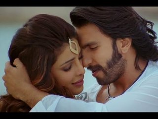 Ranveer And Priyanka Share Cold Vibes? - BT