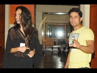 What's Cooking Between Randeep Hooda & Lisa Haydon? - BT