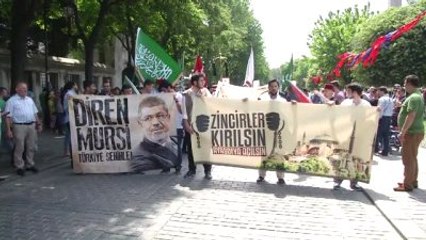 Ayasofya ve Mursi'ye Özgürlük" Yürüyüşü