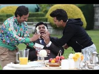 Saif & Riteish Gave Ram Kapoor A Facial! - BT