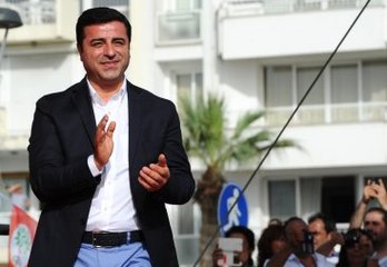 Demirtaş: Sevgili Hocam Sırat Köprüsünden Mercedes'le Geçilmiyor