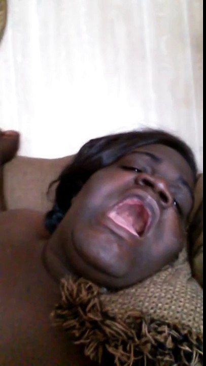 I woke up like dis (teethless)