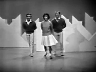 Nancy Sinatra 1961 - I'm Walkin'