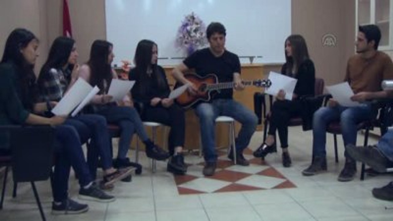 Kadına Yönelik Şiddete Karşı Klip Çektiler