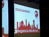 Oscar Giannino vs Berlusconi - Fare per fermare il declino