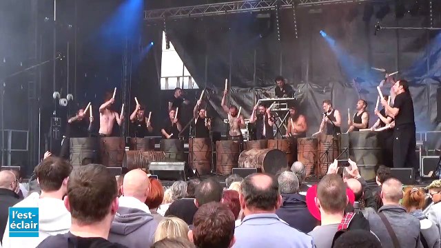 Les Tambours du Bronx aux Foires de Champagne