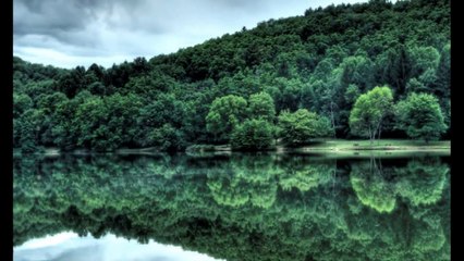 الطيبات للطيبين -نشيد المنشد الكبير عماد رامي