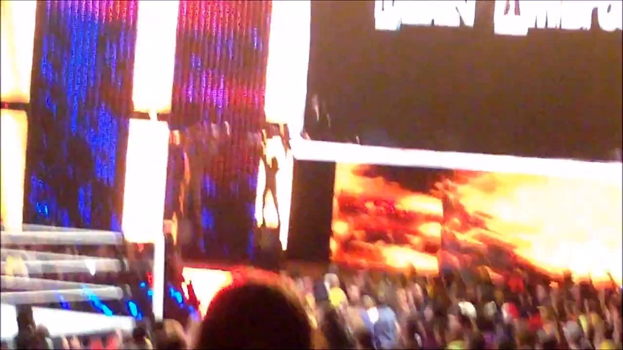 WWE Raw 12/8/2014 (Off Air) Dean Ambrose vs Bray Wyatt- After The Show